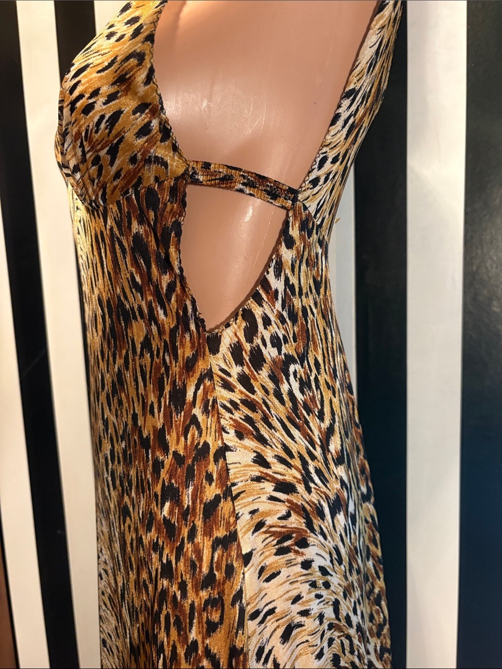 70s Vintage Leopard Print Slip Maxi Dress Sexy Nightgown Dress Size Small 2/4 - Picture 2 of 16